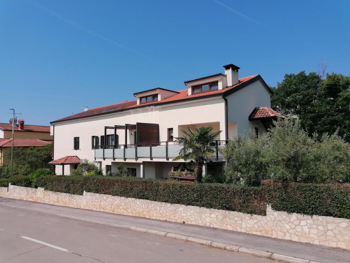 Apartment Jasna Porec Exterior photo